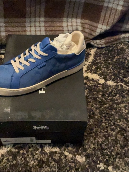 Coach Men's Blue Leather Low-Top Sneakers with White Trim - Picture 1 of 4